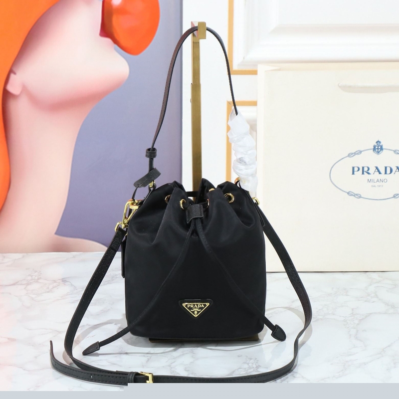 Pra*a bucket bags